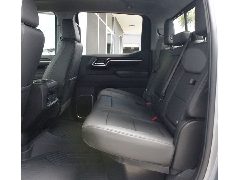 2026 Chevrolet Silverado 1500 LT - Photo 15