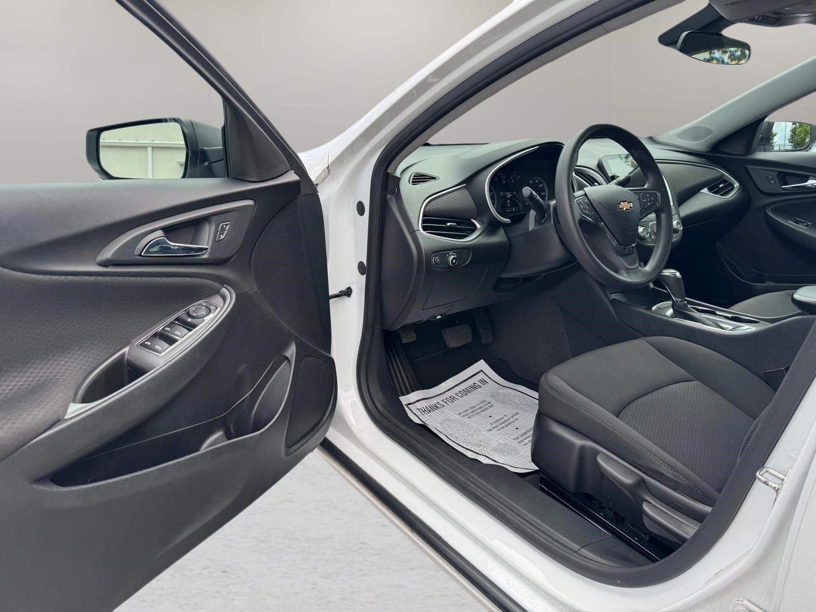 Used 2020 Summit White Chevrolet LS image 16