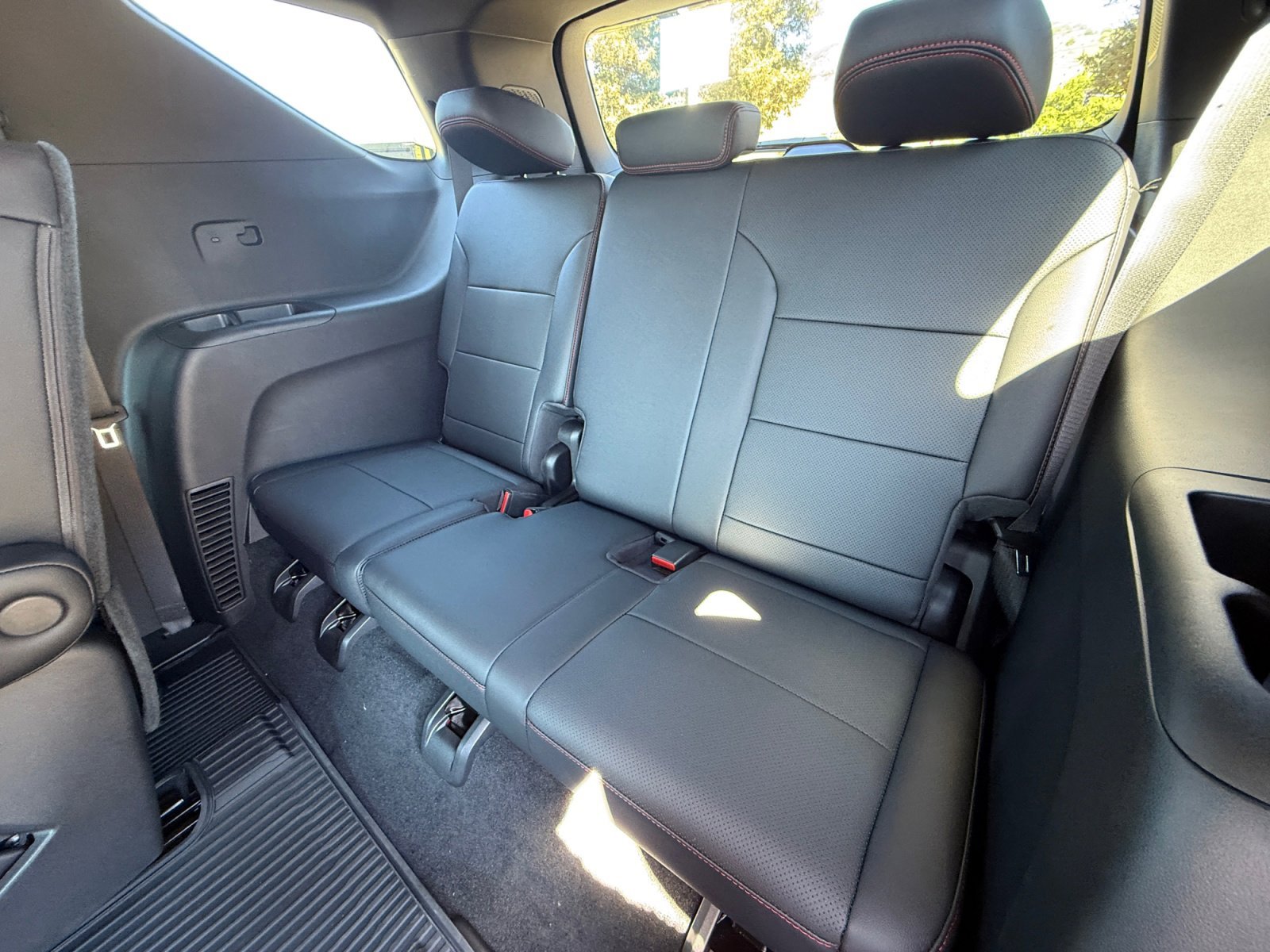 2026 Chevrolet Traverse Z71 - Photo 21