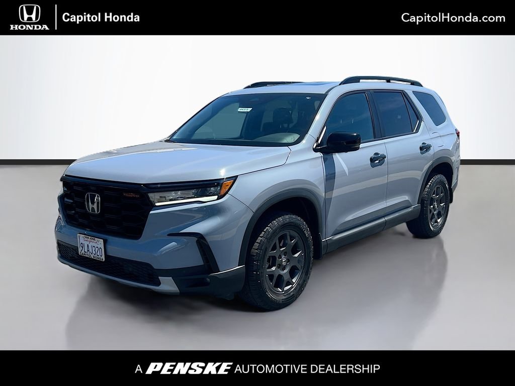 2024 Honda Pilot TrailSport AWD's photo