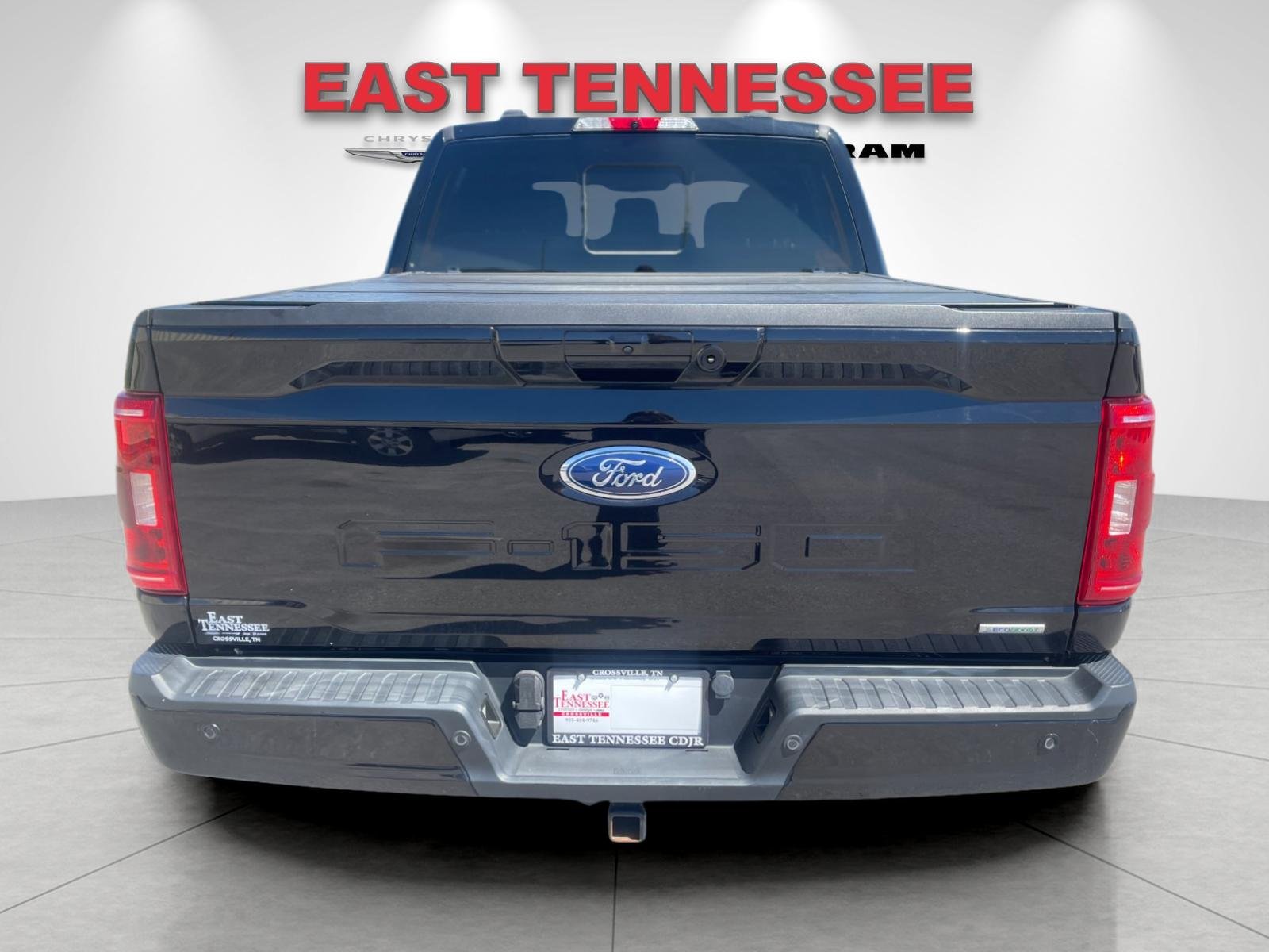 Used 2022 Black Ford XLT image 4