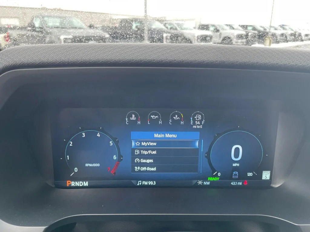 2025 Ford F-150 XLT - Photo 30
