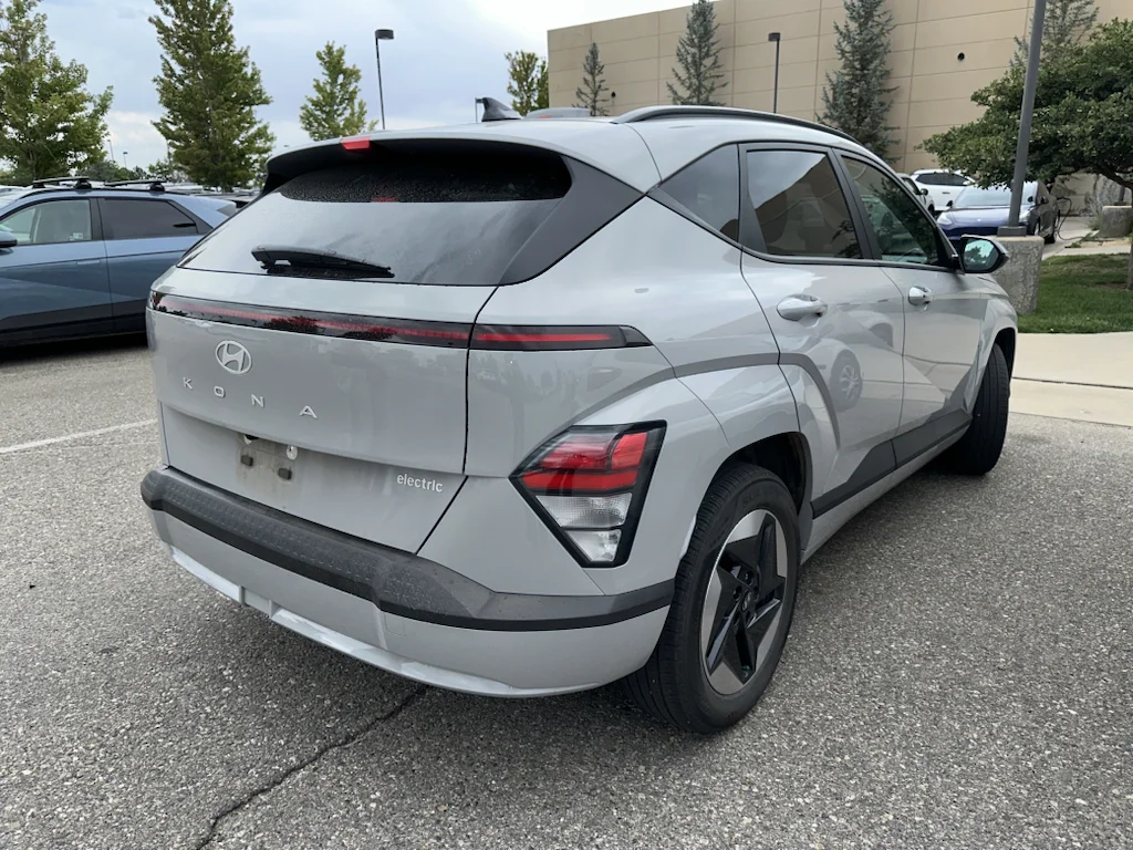 Used 2024 Cyber Gray Metallic Hyundai SEL image 5