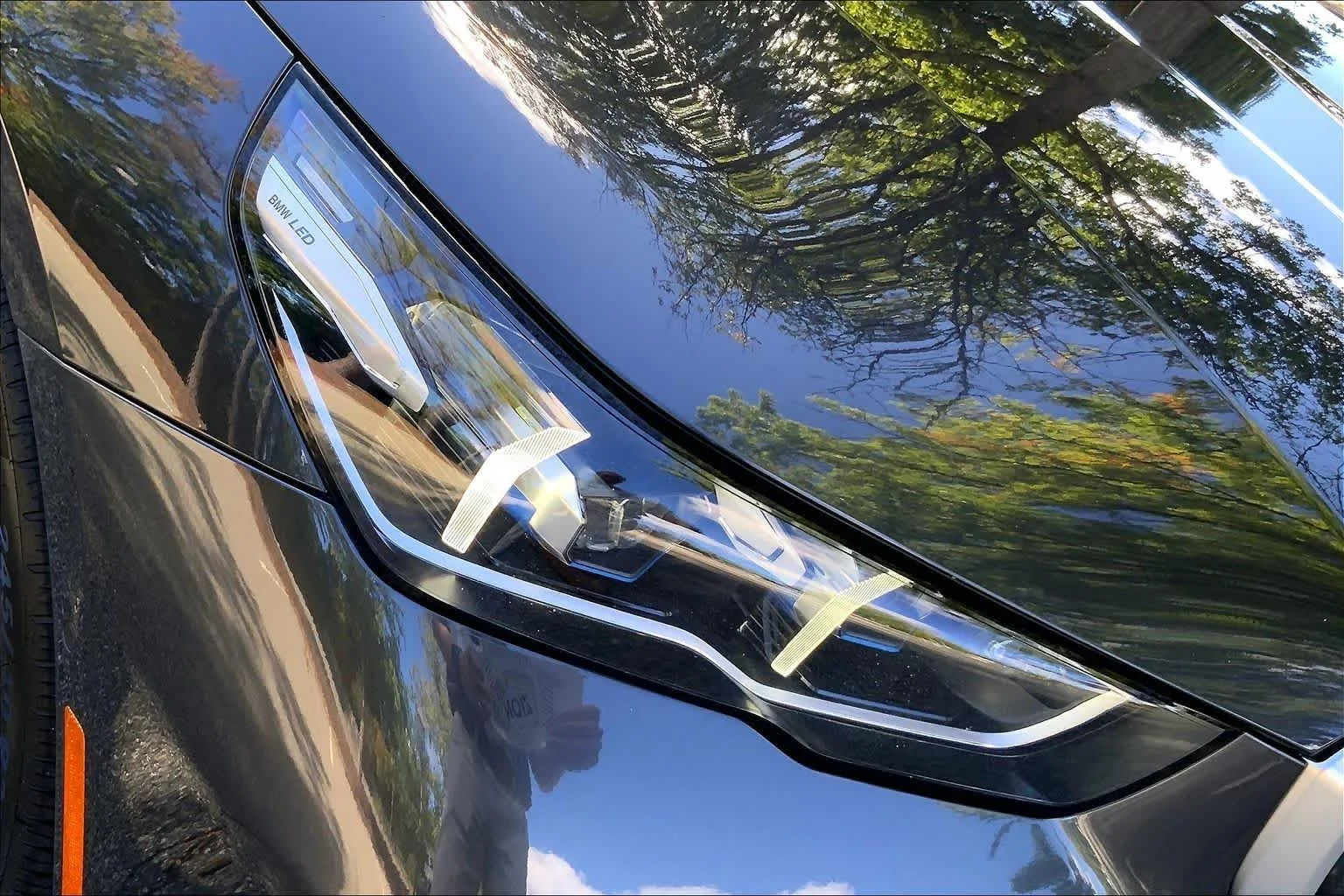 Certified Used 2024 Dark Graphite Metallic BMW 540i xDrive image 26