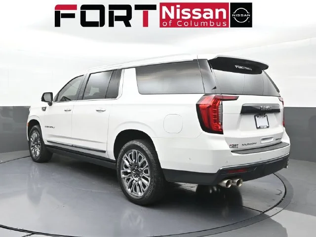 Used 2023 White GMC Denali Ultimate image 5