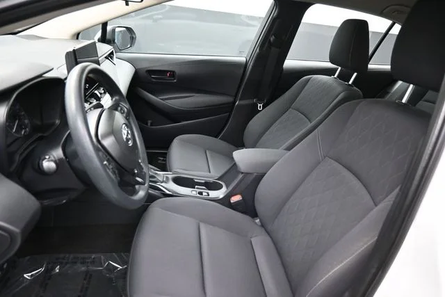 Used 2024 White Toyota LE image 21
