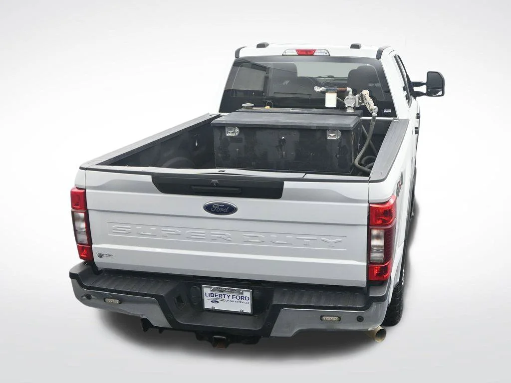 Used 2022 White Ford XL image 35