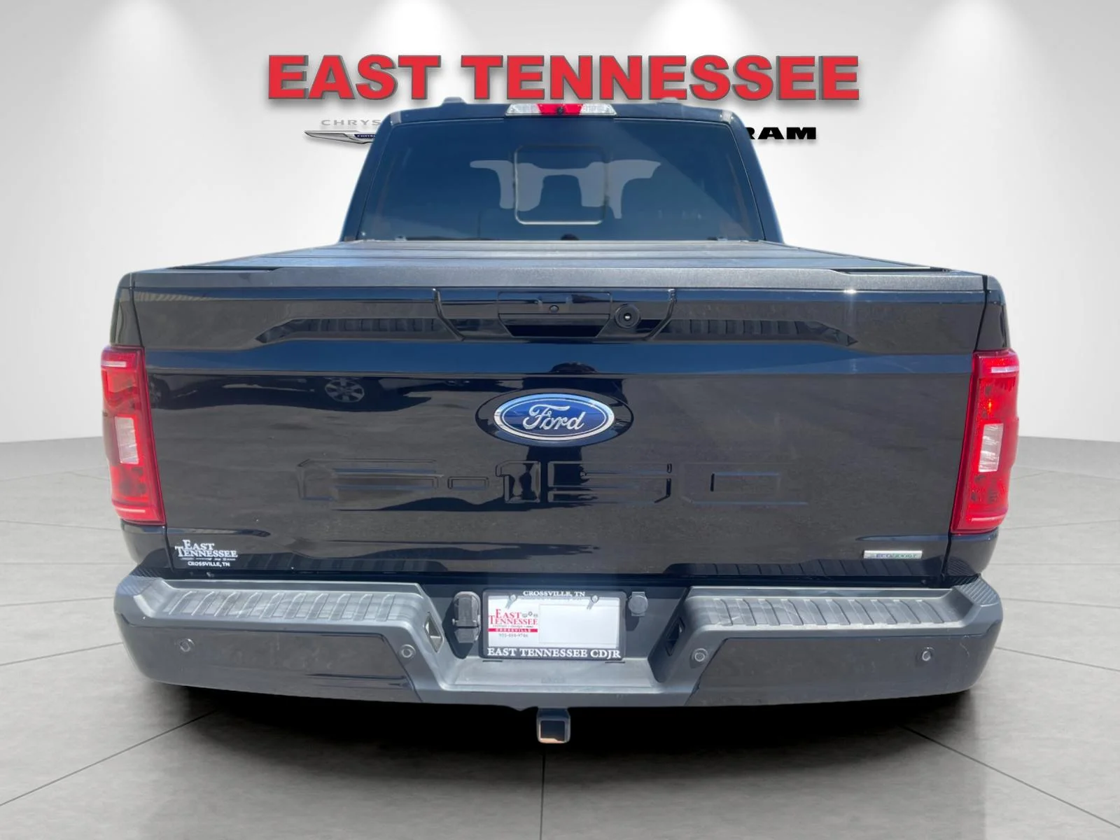 Used 2022 Black Ford XLT image 4