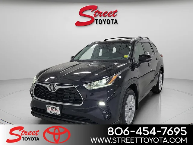 New 2026 Toyota Highlander Limited Sport Utility AWD
