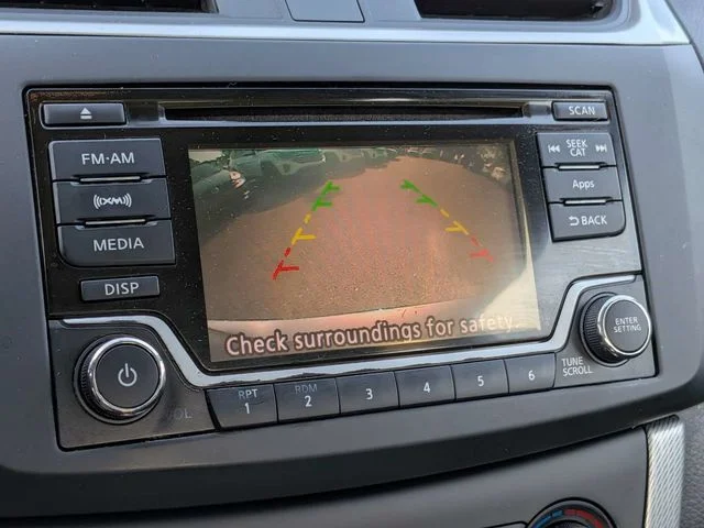 Used 2015 Gray Nissan SR image 20