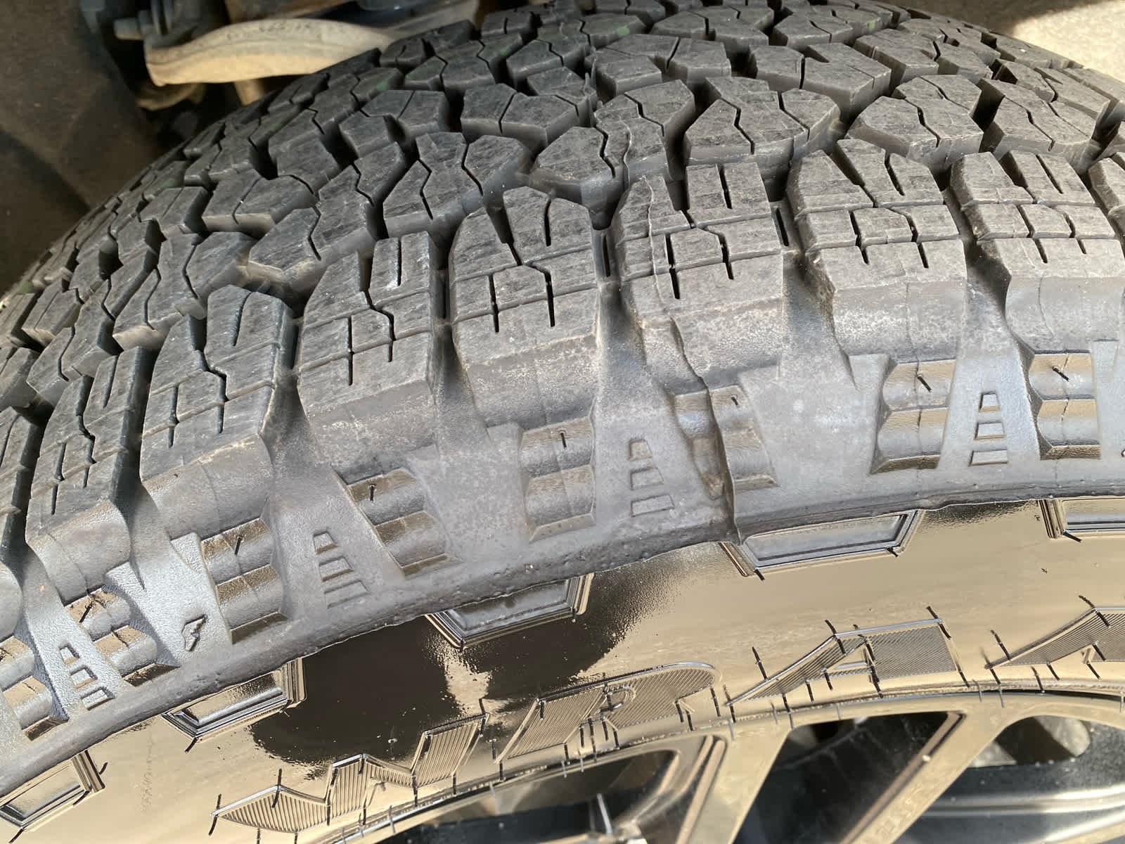 Used 2023 STERLING METALLIC GMC Elevation image 27