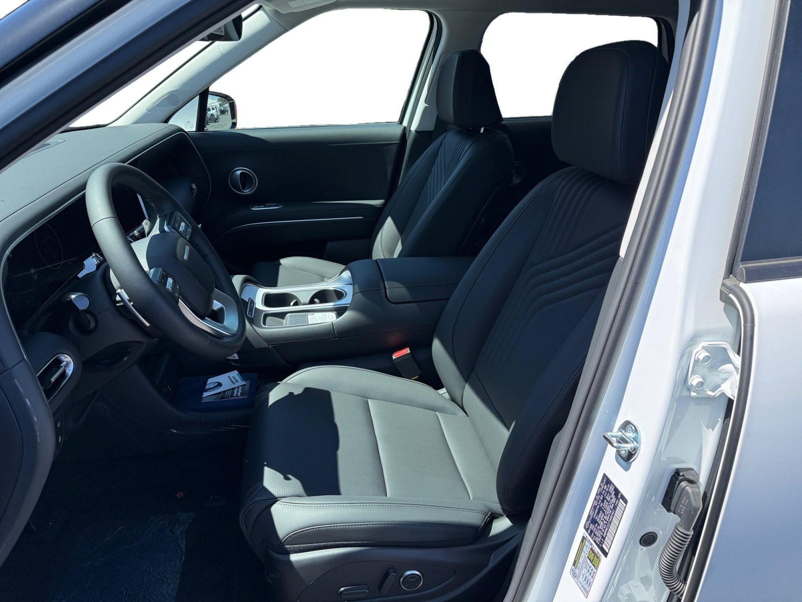 New 2026 Creamy White Pearl Hyundai SEL Premium 8P image 11