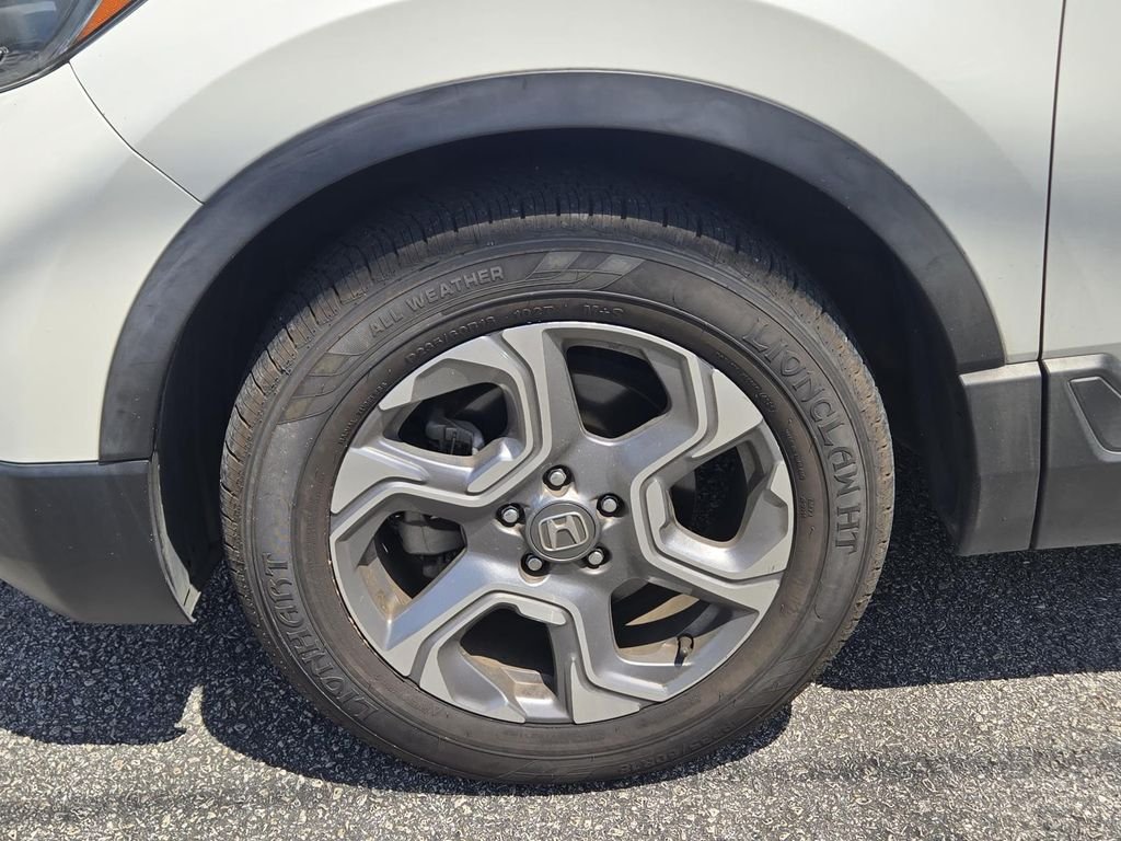 Used 2018 White Honda  image 5