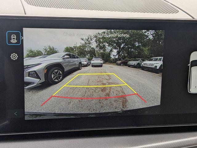 New 2026 Green Hyundai SEL FWD image 23