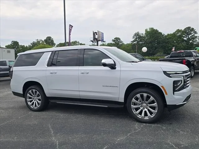 2026 Chevrolet Suburban Premier 4WD's photo
