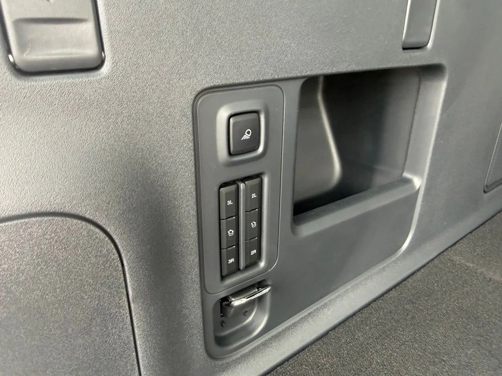 New 2027 Dark Matter Gray Metallic Ford MAX Platinum image 54
