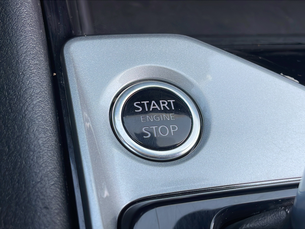 Used 2024 Black Nissan 2.5 SV image 36