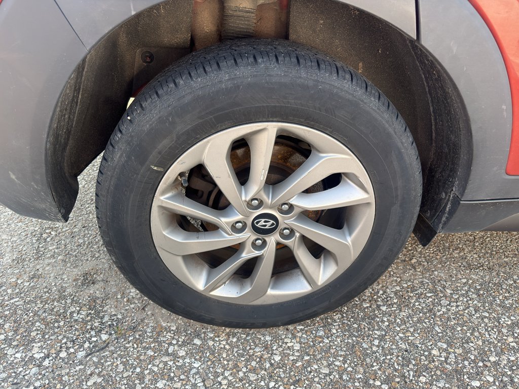 Used 2016 Sedona Sunset Hyundai SE image 10