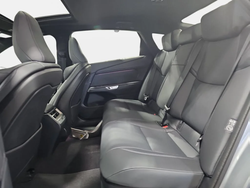 New 2026 Iridium Lexus PREMIUM AWD image 10