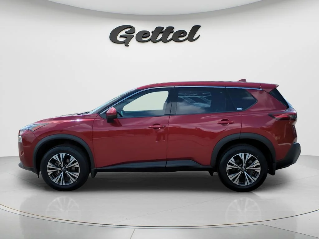 Used 2021 Red Nissan SV FWD image 5