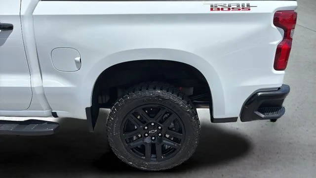 Used 2024 White Chevrolet LT Trail Boss image 35
