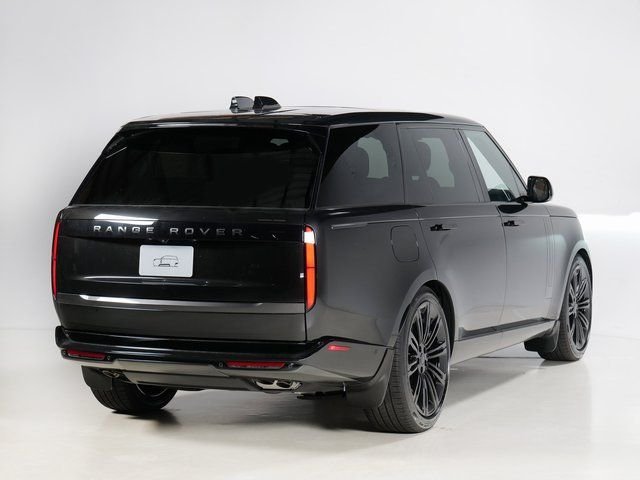 New 2026 Santorini Black Land Rover P530 SE 7 SEAT image 2