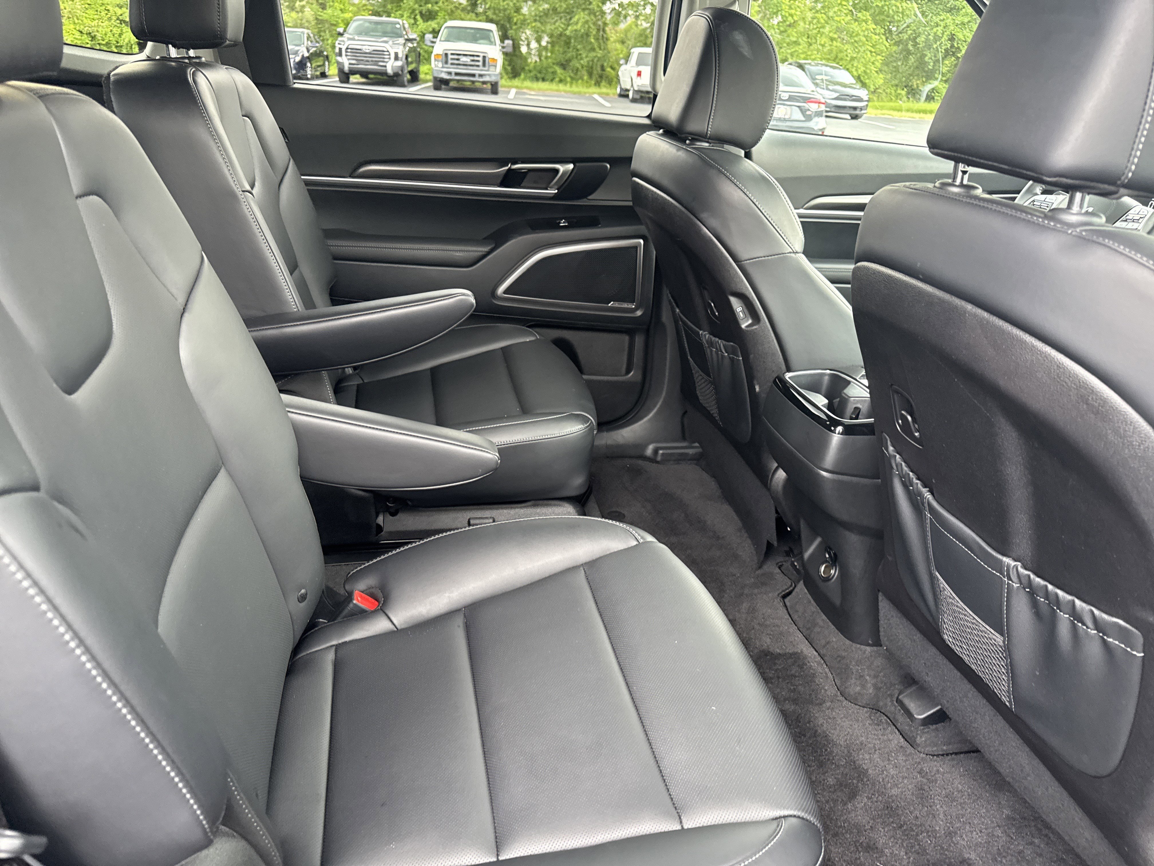 Used 2025 Midnight Lake Blue Kia S image 33