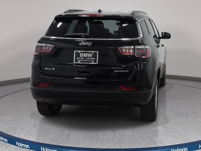Used 2020 Diamond Black Crystal Pearlcoat Jeep Sport image 7