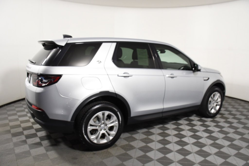 Used 2022 Hakuba Silver Metallic Land Rover S image 7