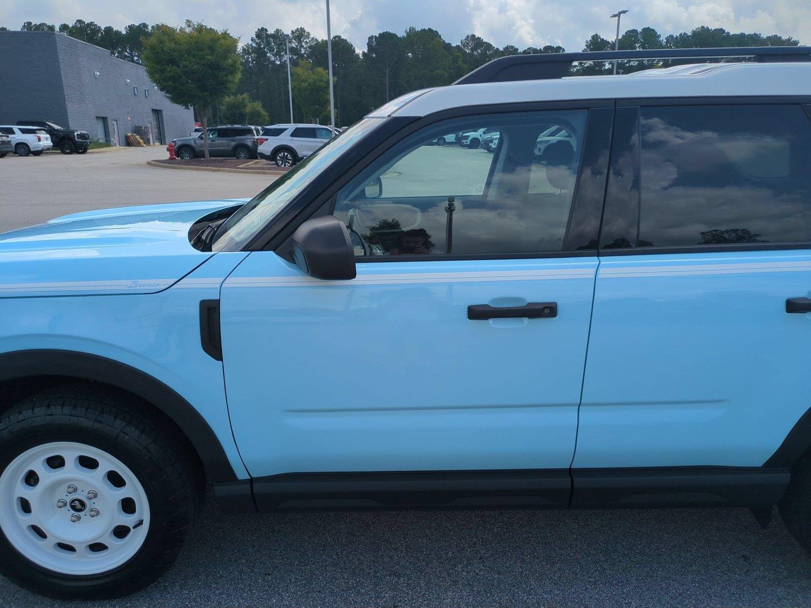 Used 2024 Robins Egg Blue Ford Heritage image 15