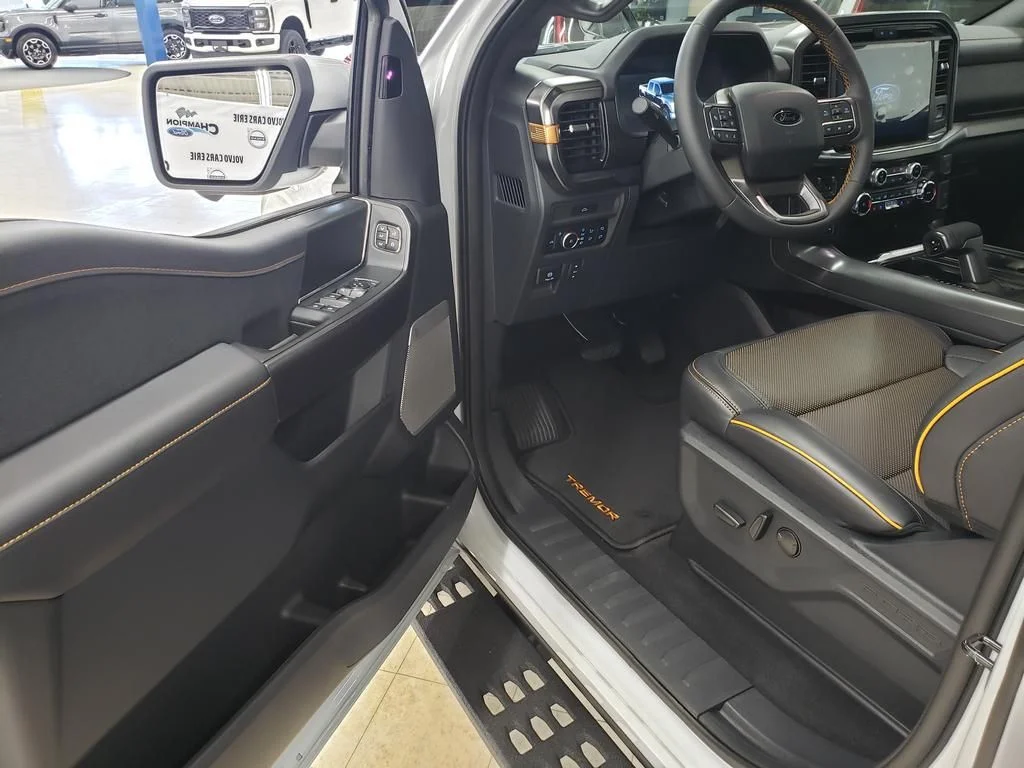 New 2026 Avalanche Ford Tremor® image 10