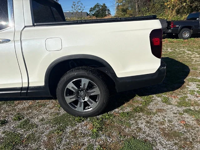 Used 2019 White Honda RTL-E image 16