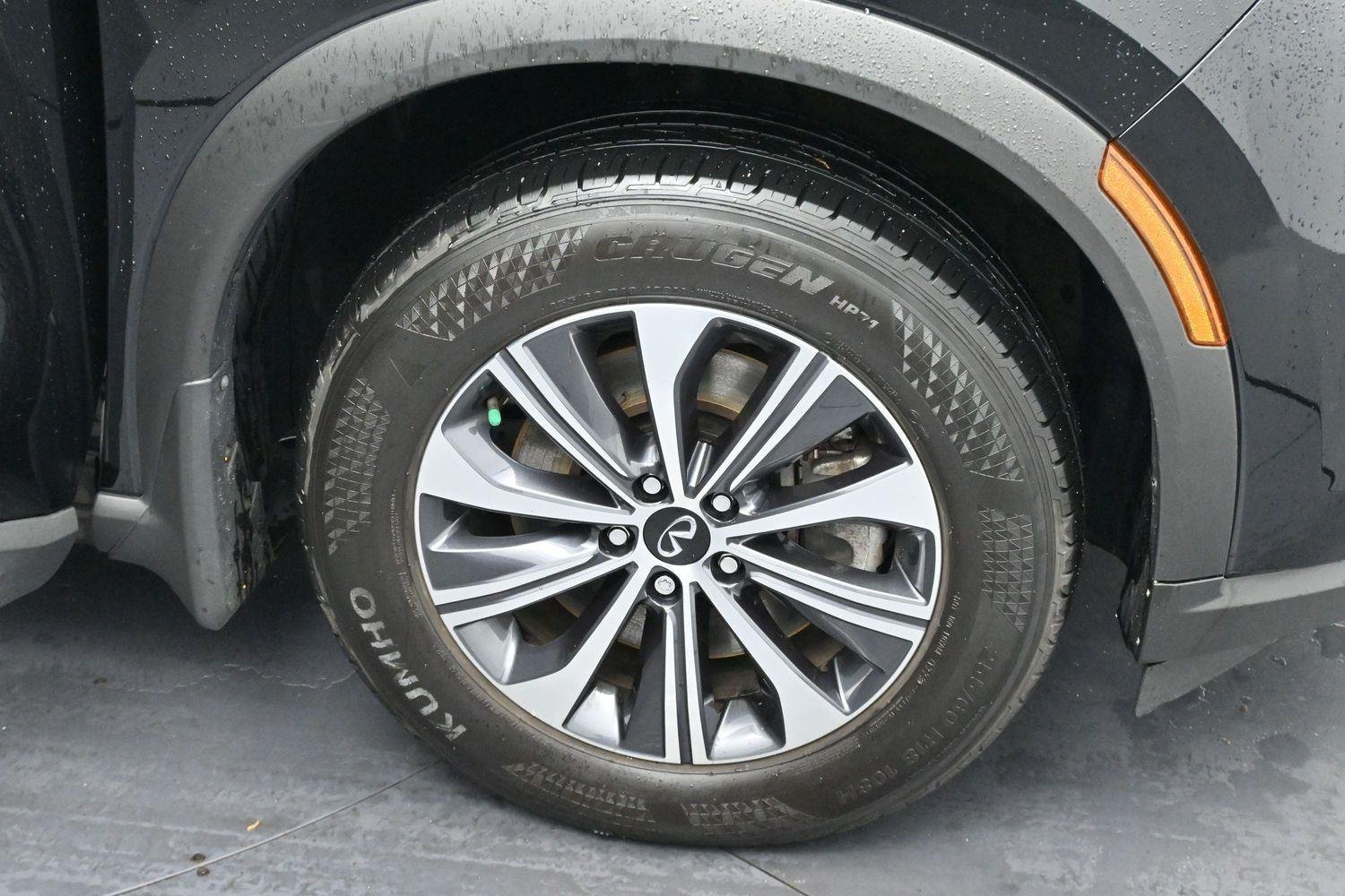 Used 2023 Mineral Black INFINITI PURE image 37
