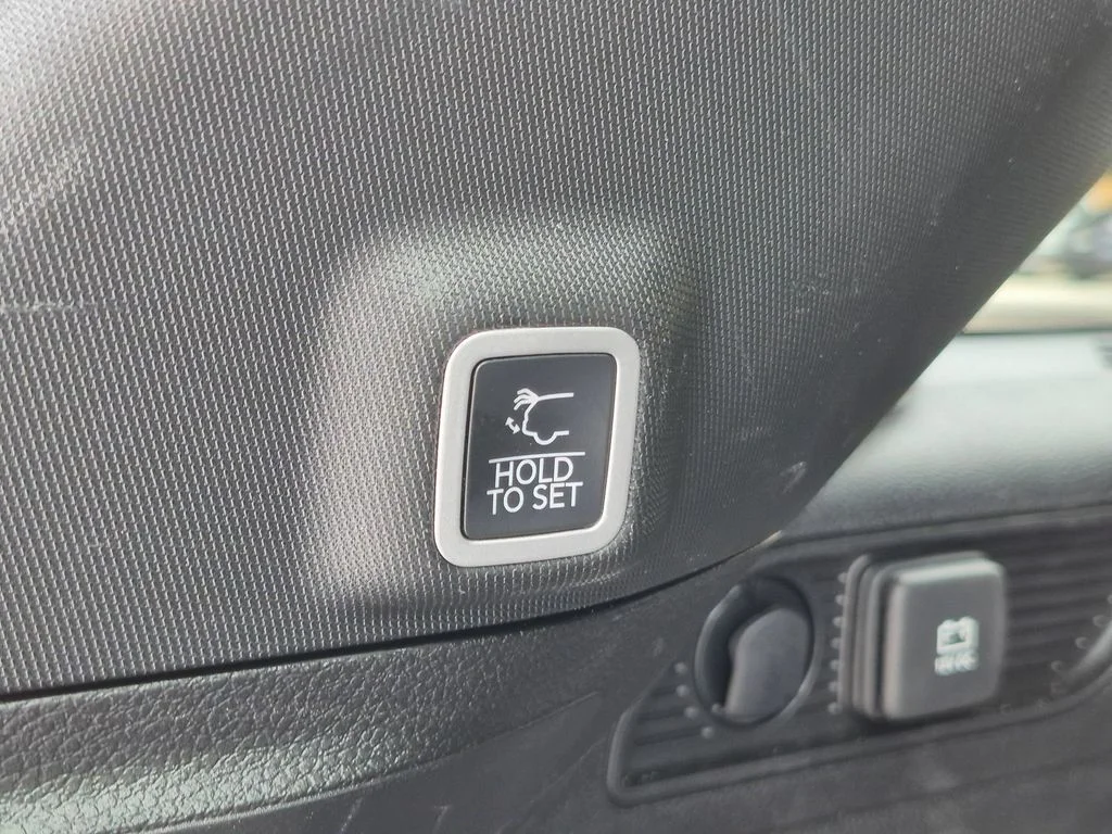 Used 2026 White Jeep Limited image 7