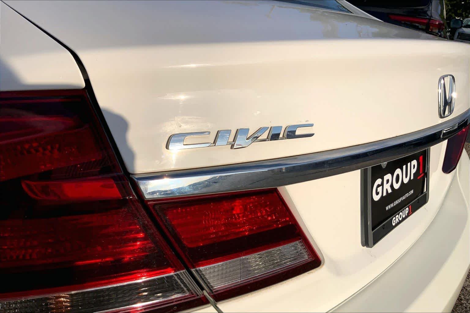 Used 2015 Taffeta White Honda EX image 30