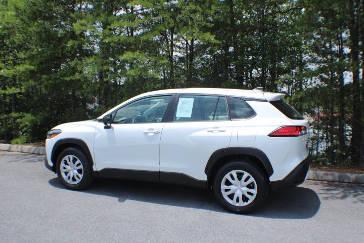 2024 Toyota Corolla Cross L - Photo 15