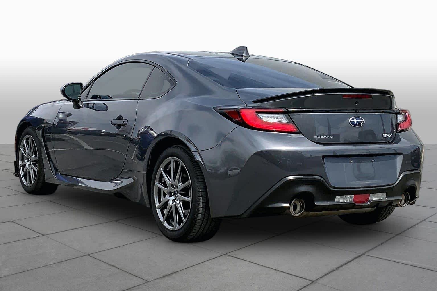 Used 2023 Magnetite Gray Metallic Subaru Premium image 10