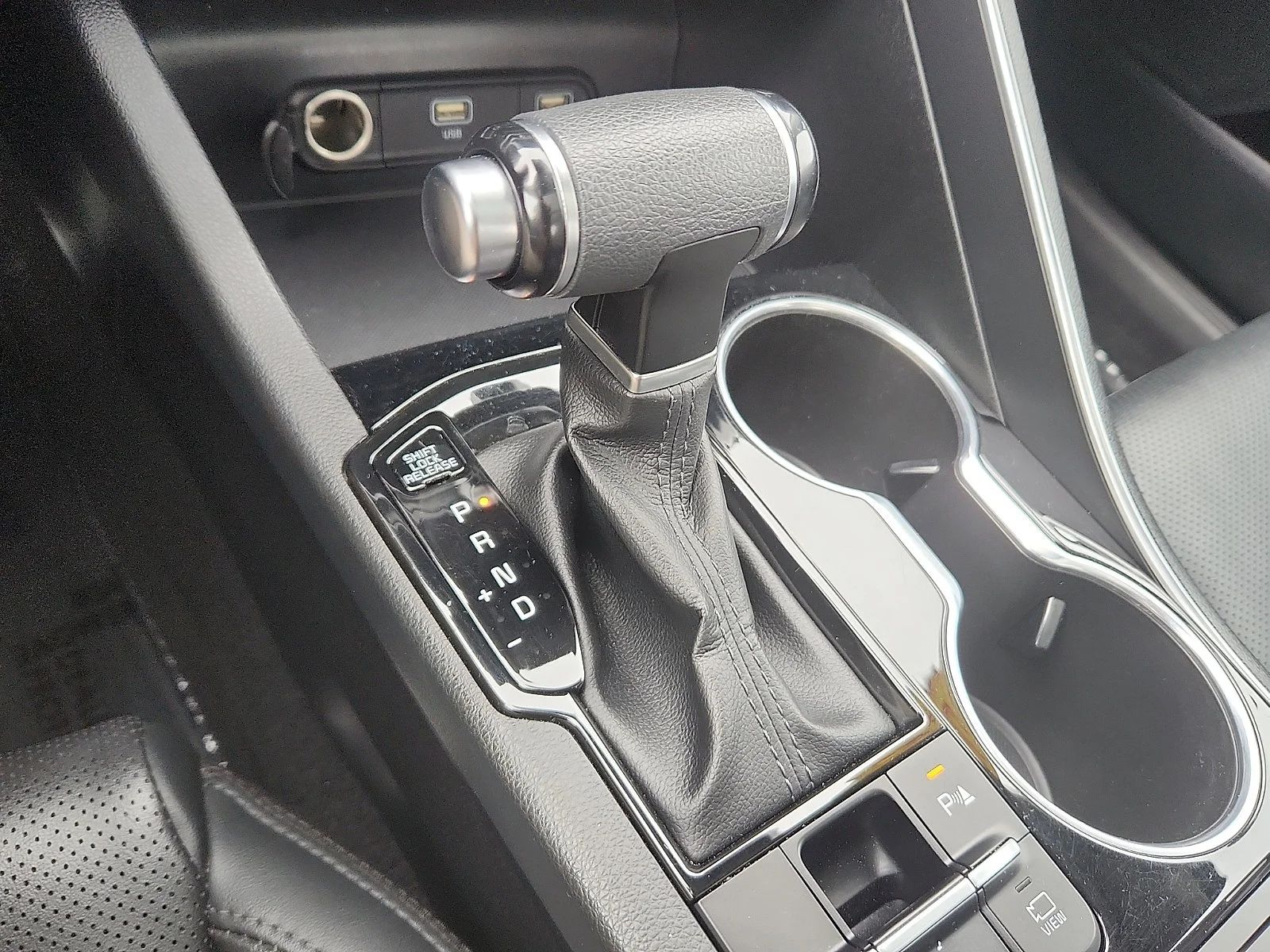 Used 2022 Blue Kia EX image 15