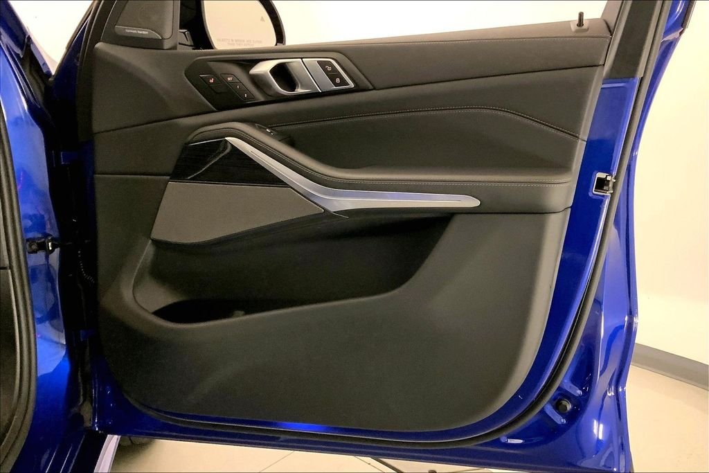Used 2026 Marina Bay Blue Metallic BMW  image 25