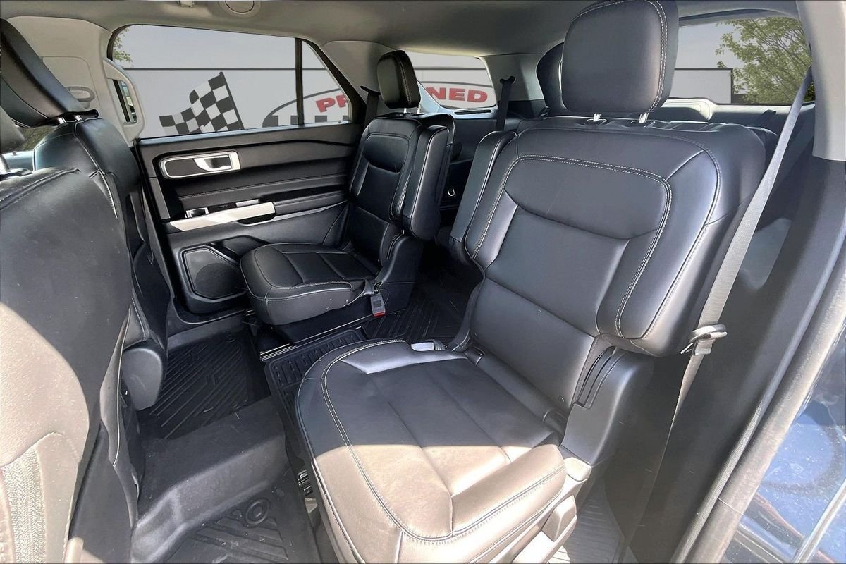 Used 2024 Blue Ford XLT image 24
