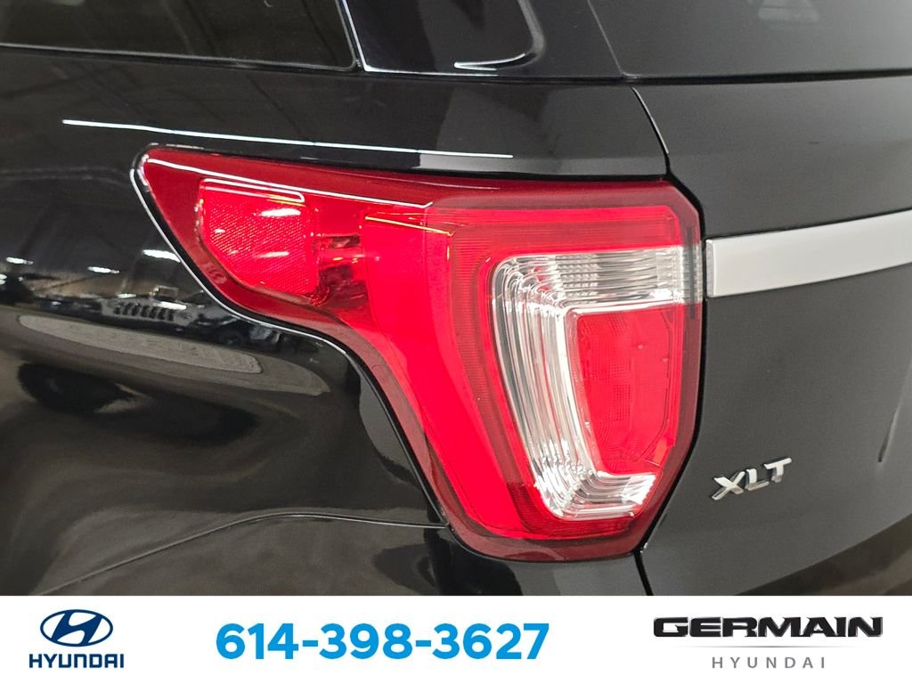 Used 2019 Black Ford XLT image 16
