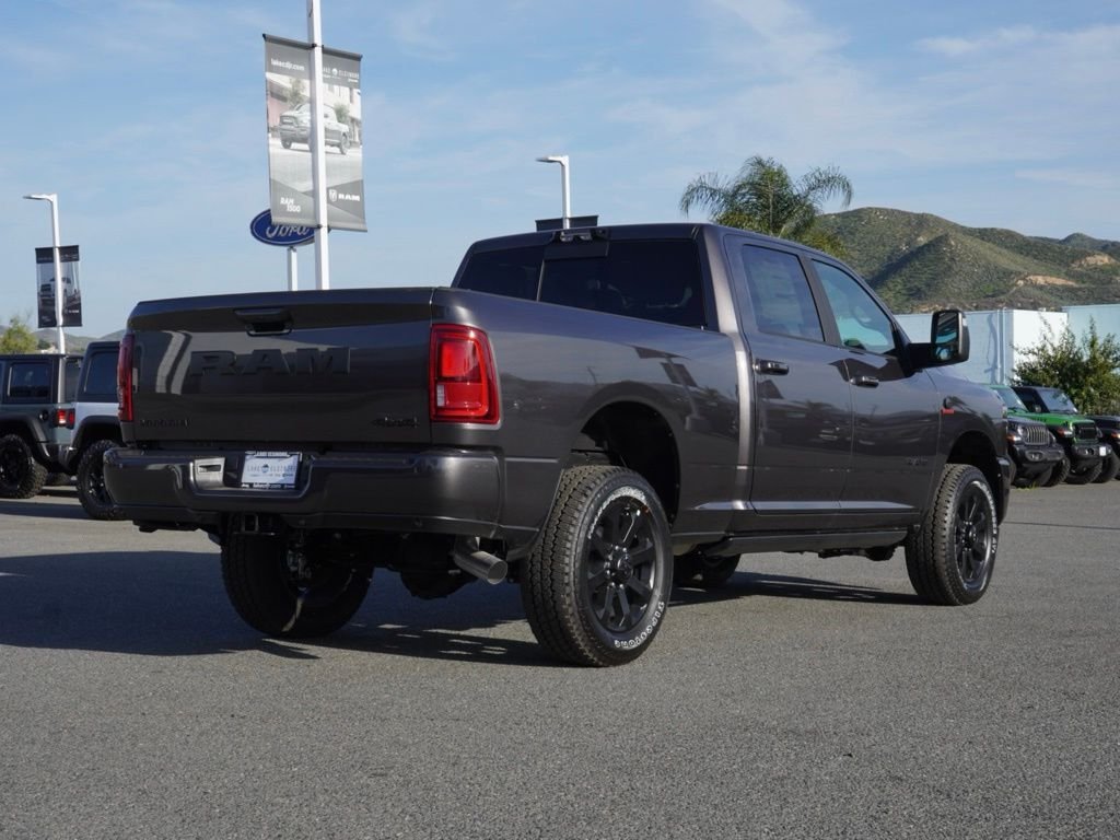 New 2026 Granite Crystal Metallic Clear-Coat Exterior Paint RAM Laramie image 3