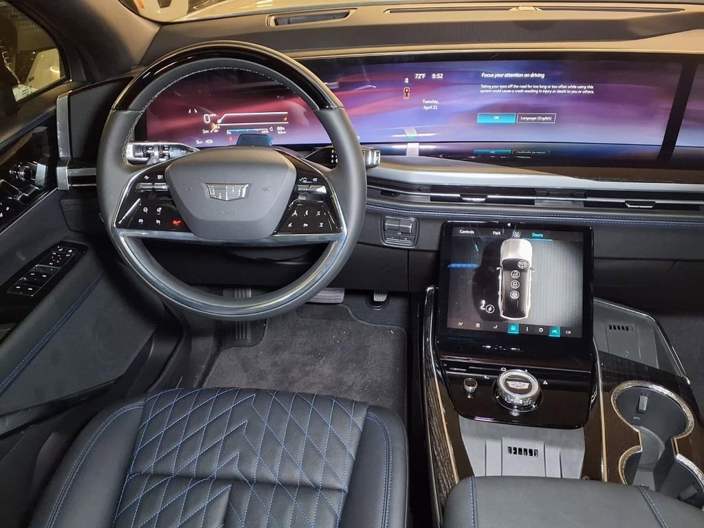 2026 Cadillac Escalade IQL Luxury - Photo 14