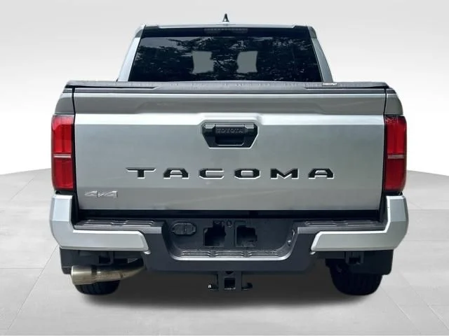 Used 2025 Silver Toyota SR5 image 4