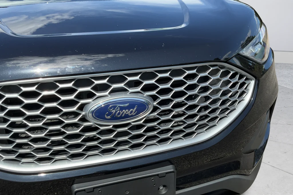 2024 Ford Edge SE - Photo 28