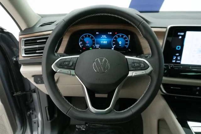 2026 Volkswagen Atlas SE w/Tech - Photo 24
