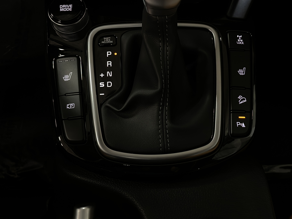 Used 2026 Black Kia EX image 30
