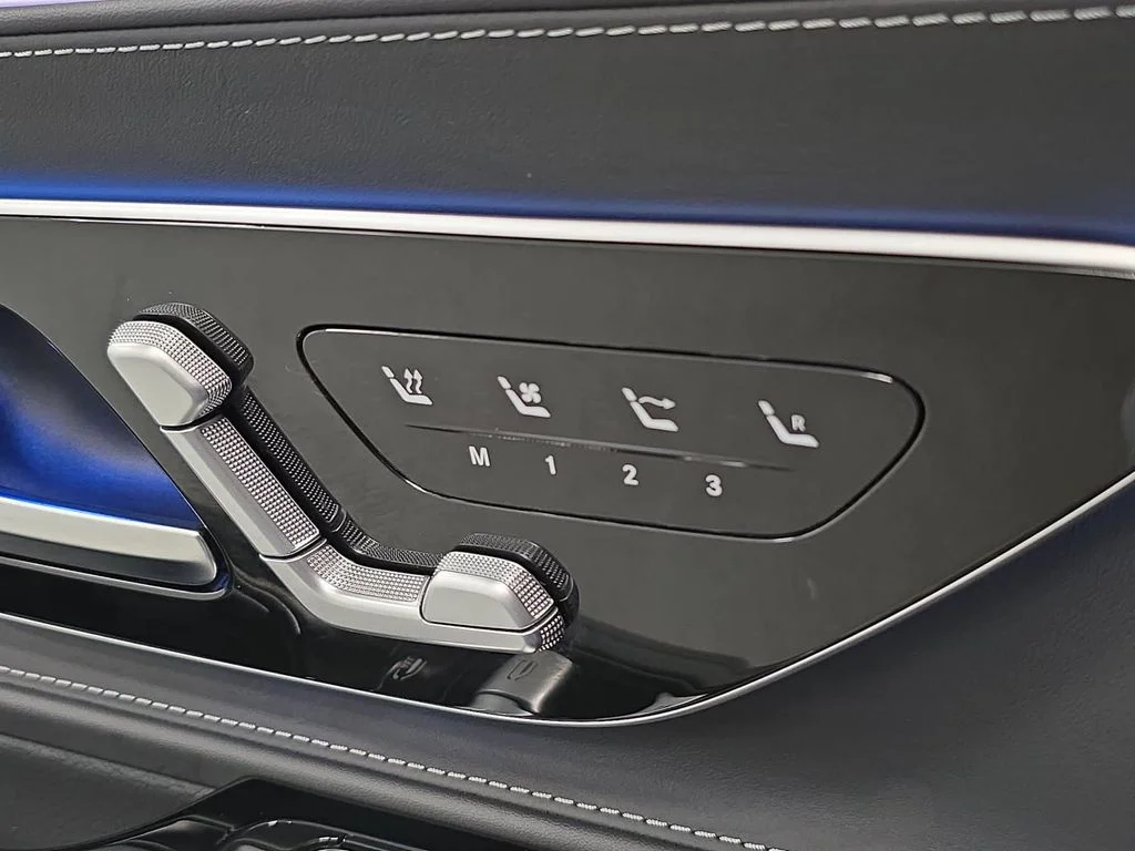 Used 2025 Black Mercedes-Benz SL 43 AMG® image 24