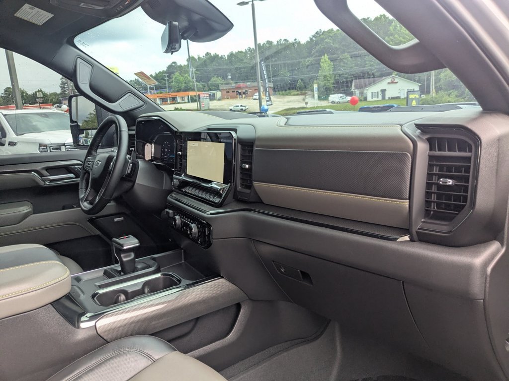 Used 2024 Slate Gray Metallic Chevrolet ZR2 image 27