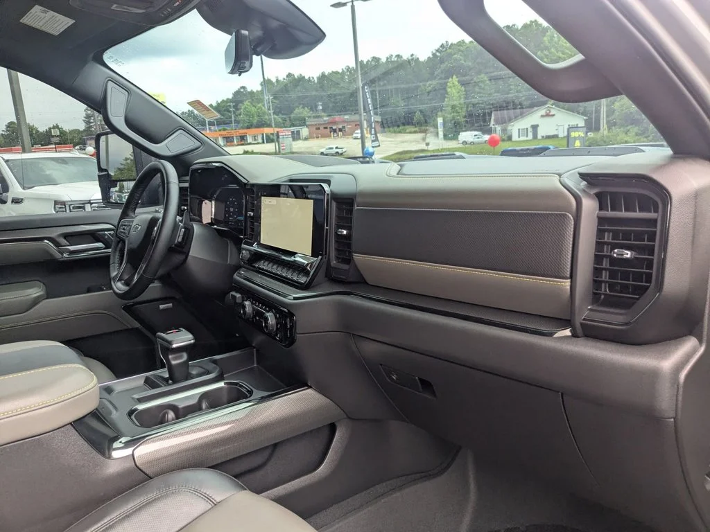 Used 2024 Slate Gray Metallic Chevrolet ZR2 image 27